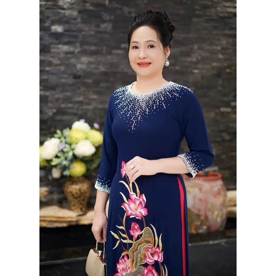 Áo Dài Cho Mẹ Thêu Và Đính Đá Pa Lê 1 image 4 11