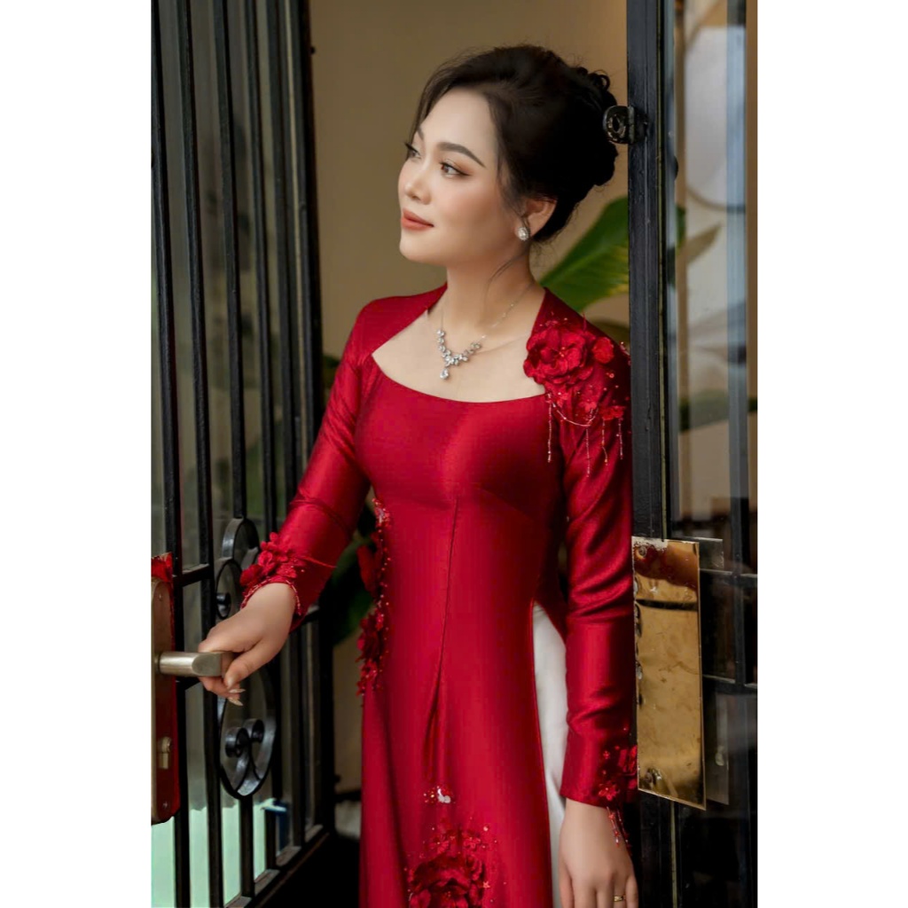 Áo Dài May Sẵn Thêu Hoa Sang Đẹp 3 image 4 16
