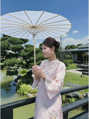 Áo Dài Cách Tân Hoa Sen Ngọc Ẩn – Thiết Kế Cách Tân Sang Trọng Trên Nền Tơ Mỏng 7 image 5 17