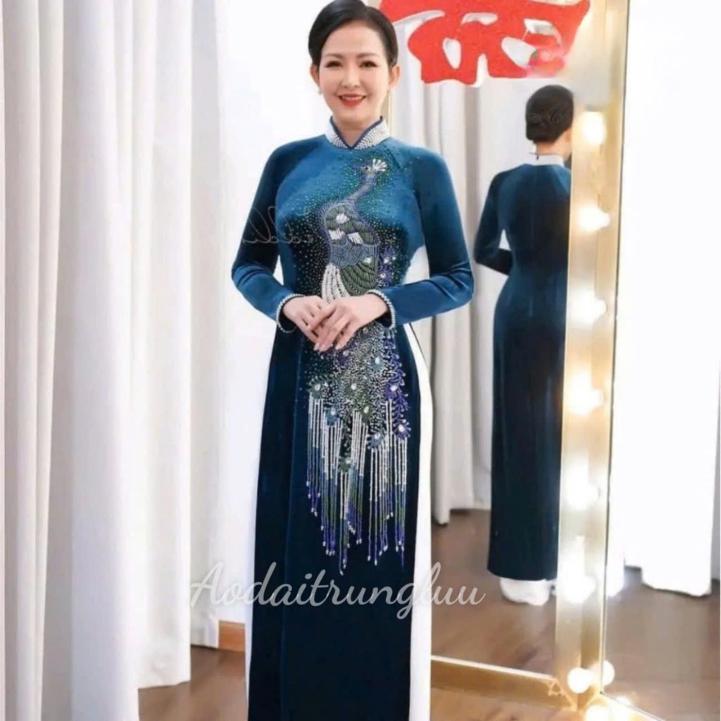 Áo dài Mẹ trung niên màu xanh cổ vịt chất liệu nhung đính kết đá thủ công 5 image 6
